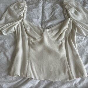 Aritzia Novella Shortsleeve Blouse